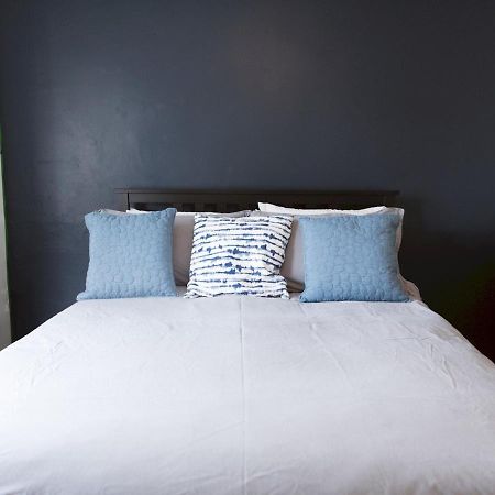 Pass The Keys Cozy Two Bed Flat Near Glasgow Airport & Paisley Exteriér fotografie