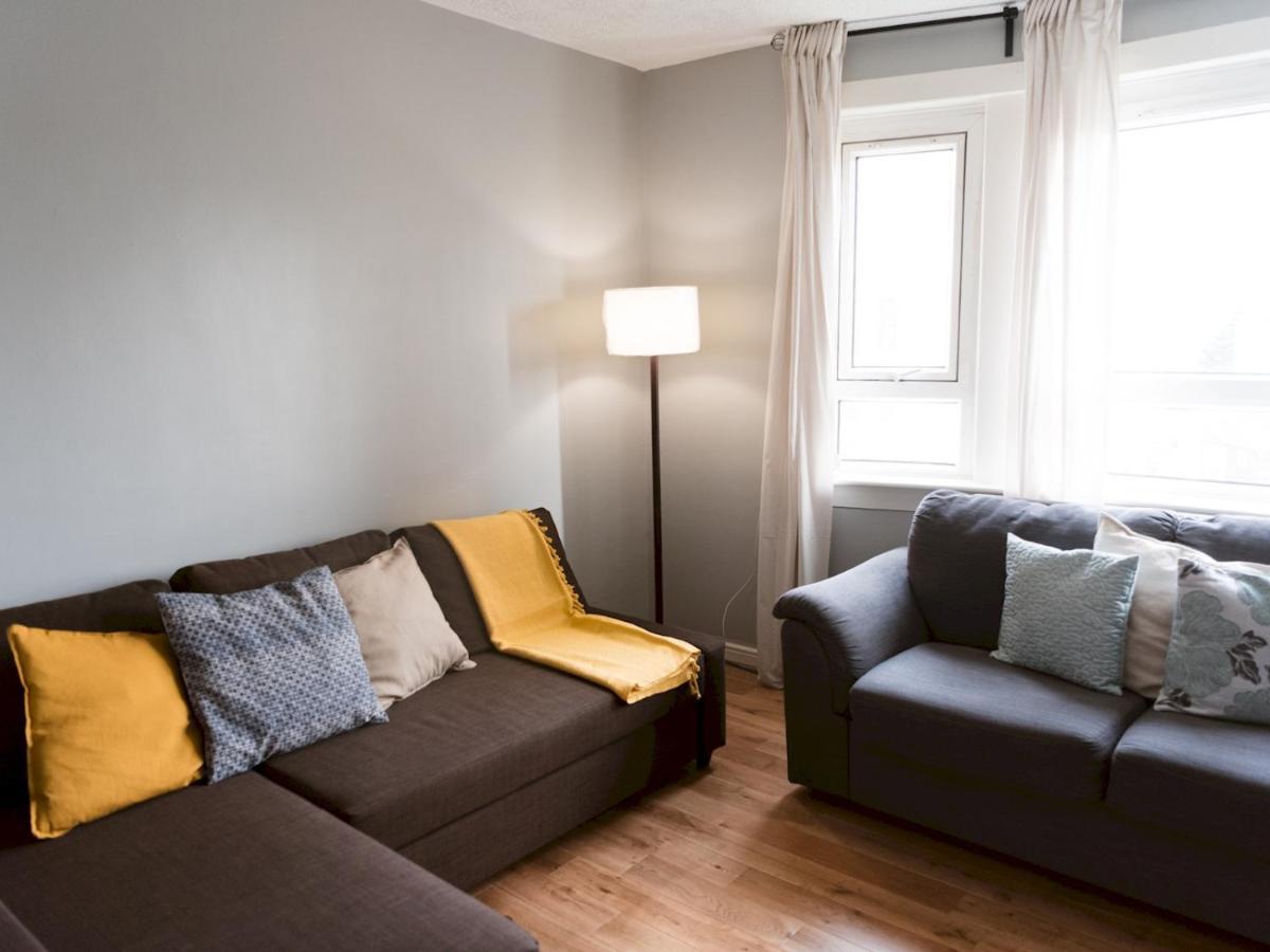Pass The Keys Cozy Two Bed Flat Near Glasgow Airport & Paisley Exteriér fotografie