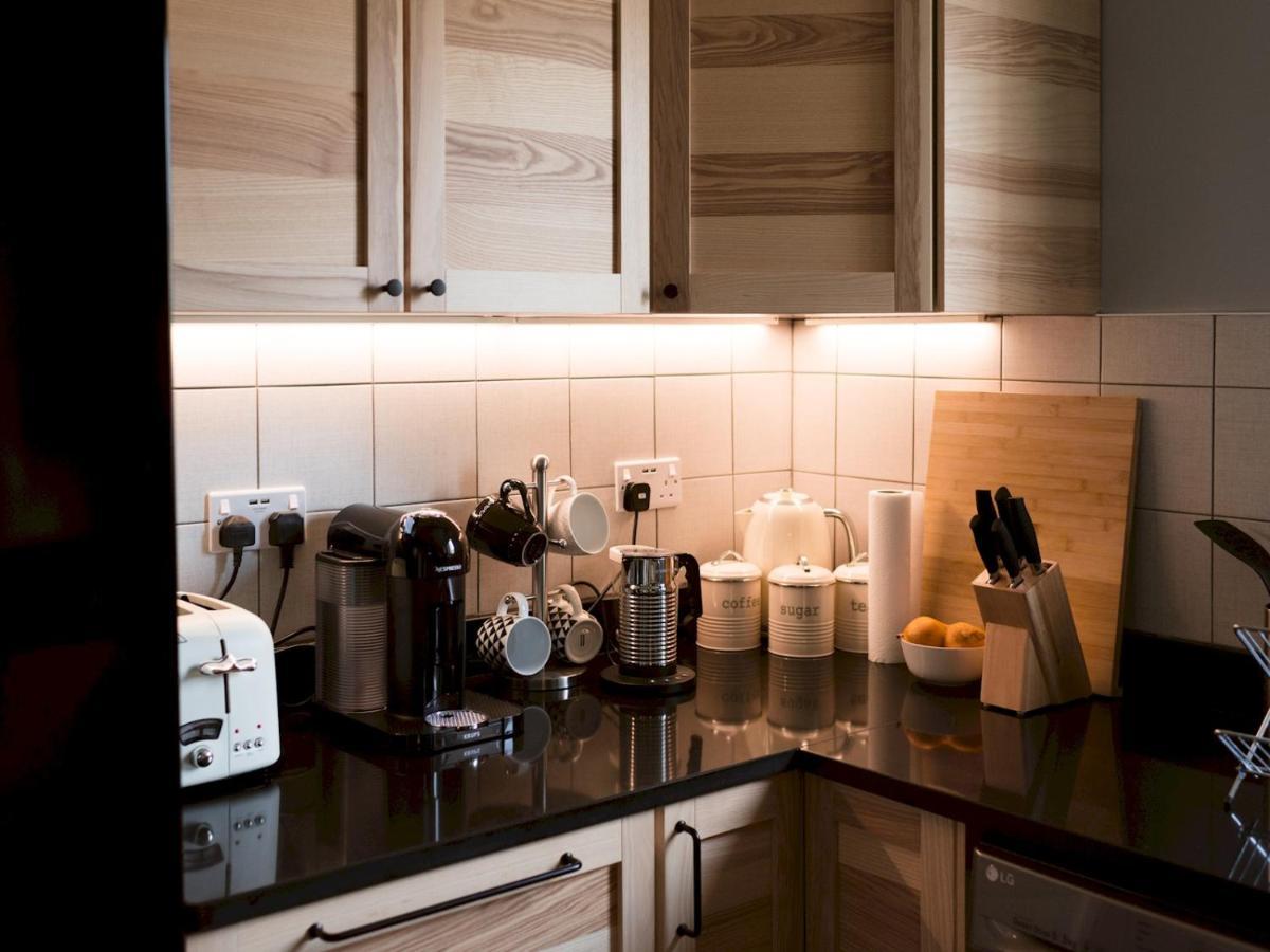 Pass The Keys Cozy Two Bed Flat Near Glasgow Airport & Paisley Exteriér fotografie