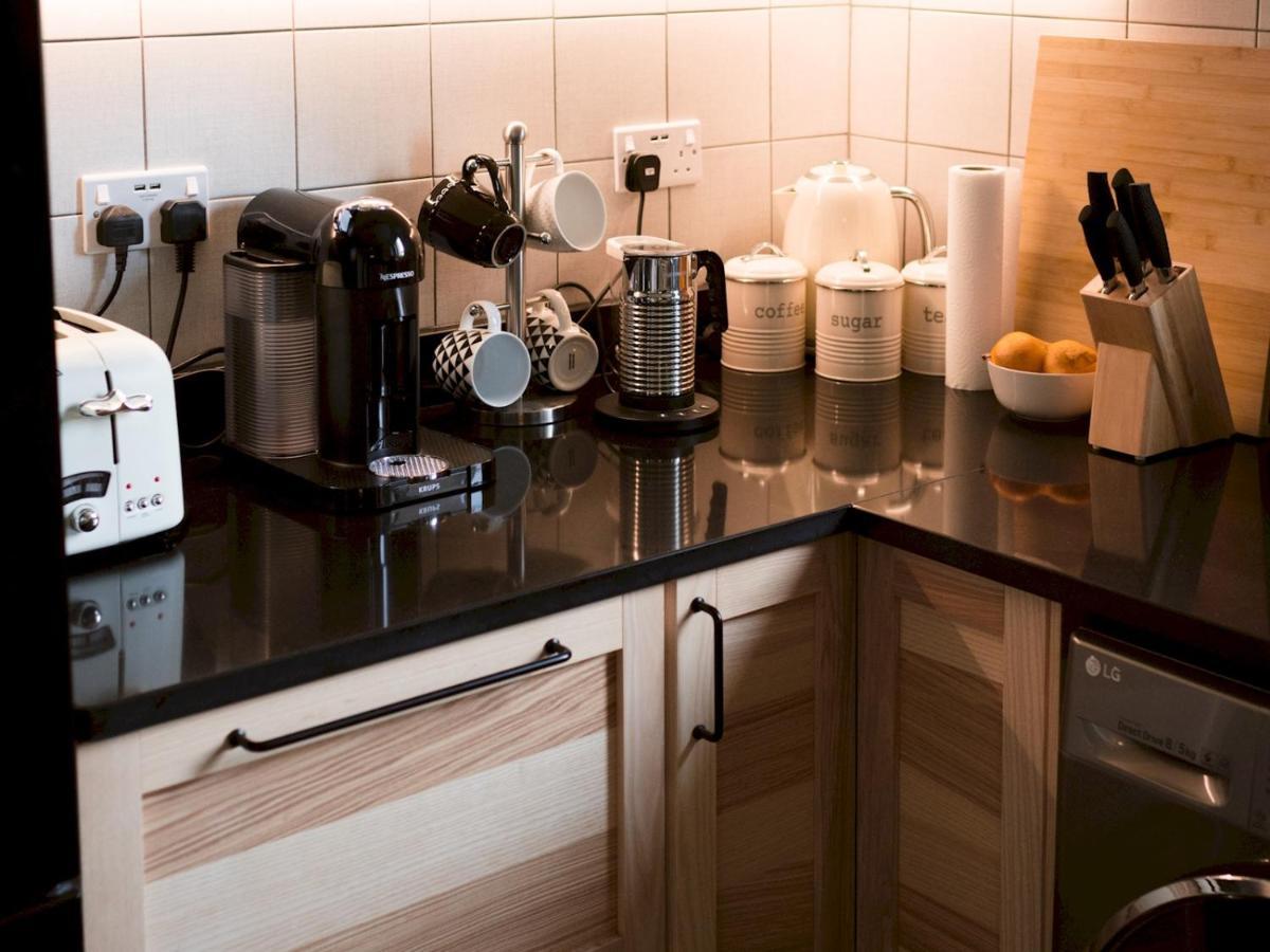 Pass The Keys Cozy Two Bed Flat Near Glasgow Airport & Paisley Exteriér fotografie